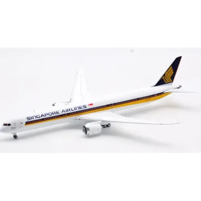 Outlet WB Models WB-787-10-002 Singapore Airlines 787-10 9V-SCP - Miniature Marvels: Airplane Models & Painted Dice Airplane Model